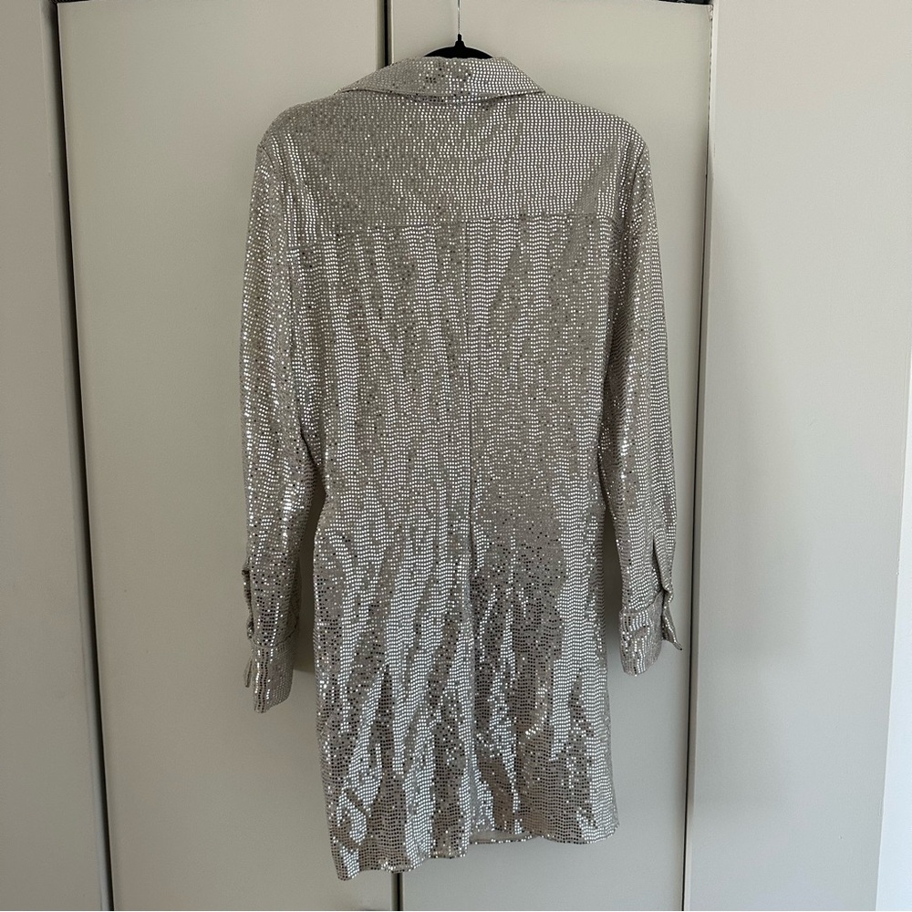 EUC Zara Silver Sequin Long Sleeve Mini Dress - Picture 2 of 6